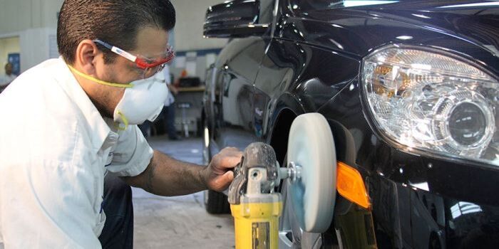 Honda collision center body tech Honda-collision-center-body-tech